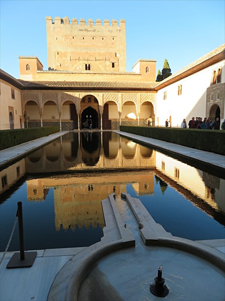 175-Миртовыи двор и башня Комарес, Альгамбра, Гранада